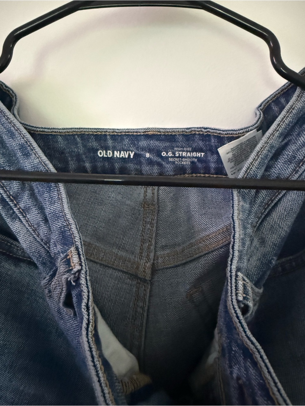 Old Navy Blue Boyfriend Jeans with Frayed Hem - Picture 2 of 3